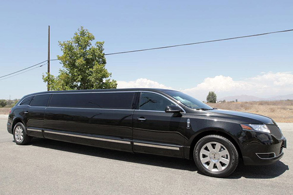 San Diego 8 Passenger Limo